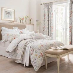 Dorma Wildflower 300 Thread Count 100% Cotton Duvet Cover 20 Dorma Wildflower 300 Thread Count 100% Cotton Duvet Cover -Lollipop 30239281