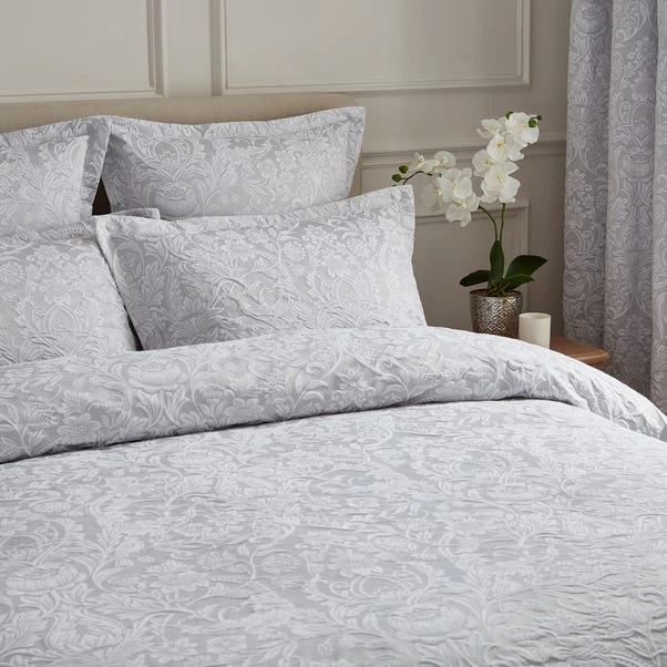 Dorma Winchester Jacquard Grey Duvet Cover 7 Dorma Winchester Jacquard Grey Duvet Cover - Image 5