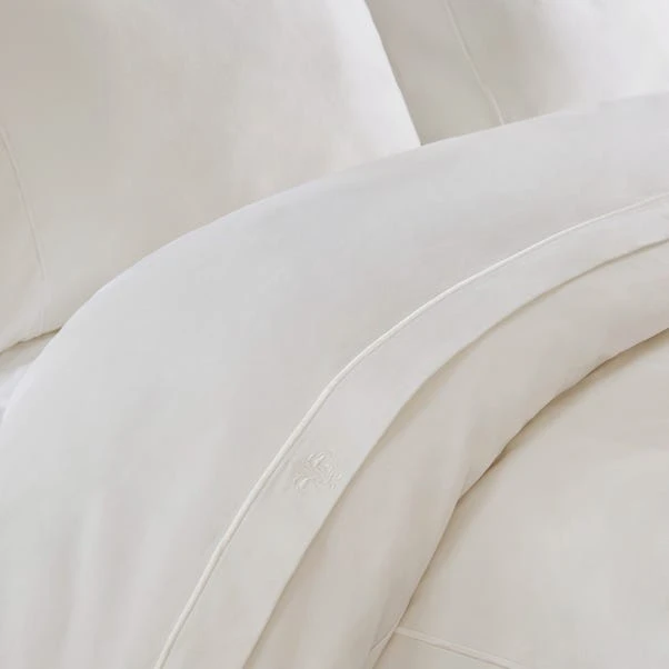 Dorma Egyptian Cotton Sateen 1000 Thread Count Flat Sheet 18 Dorma Egyptian Cotton Sateen 1000 Thread Count Flat Sheet - Image 16