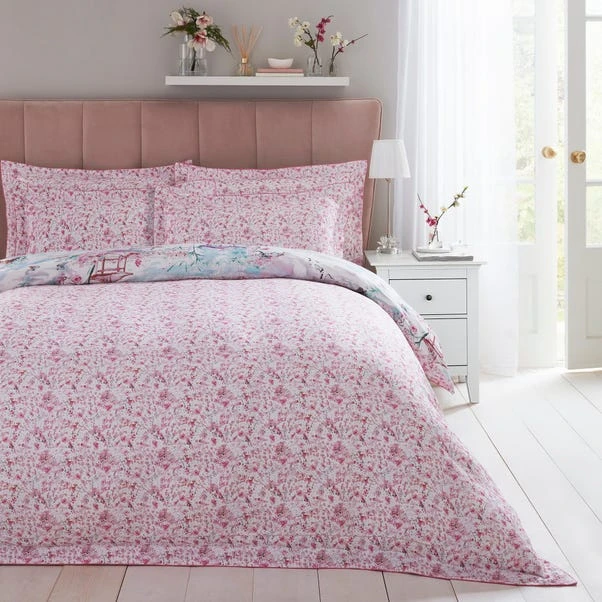 Dorma Tranquil Garden 100% Cotton Duvet Cover And Pillowcase Set 4 Dorma Tranquil Garden 100% Cotton Duvet Cover And Pillowcase Set - Image 2