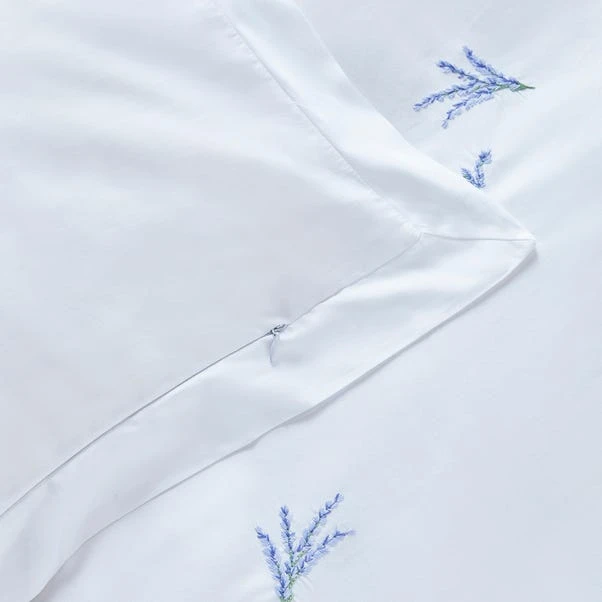 Dorma Ashmore Lavender 100% Cotton Duvet Cover And Pillowcase Set 4 Dorma Ashmore Lavender 100% Cotton Duvet Cover And Pillowcase Set - Image 2