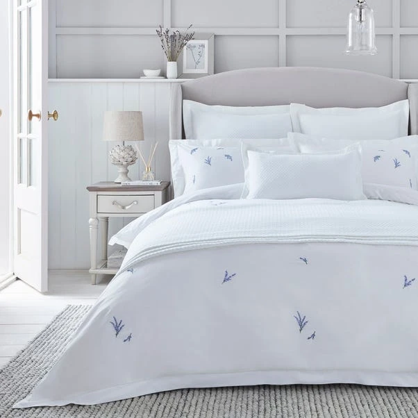 Dorma Ashmore Lavender 100% Cotton Duvet Cover And Pillowcase Set 5 Dorma Ashmore Lavender 100% Cotton Duvet Cover And Pillowcase Set - Image 3