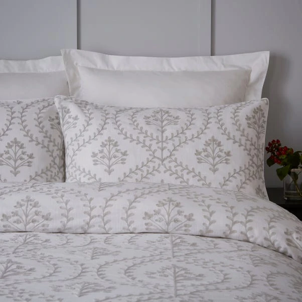 Dorma Marcia 100% Cotton Duvet Cover And Pillowcase Set 4 Dorma Marcia 100% Cotton Duvet Cover And Pillowcase Set - Image 2