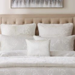 Dorma Luxe Starburst Square Cushion -Lollipop 30900538 alt02