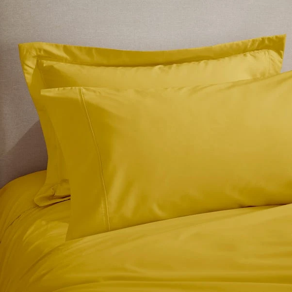 Dorma Crisp & Fresh 400 Thread Count Cotton Percale Kingsize Standard Pillowcase 6 Dorma Crisp & Fresh 400 Thread Count Cotton Percale Kingsize Standard Pillowcase - Image 4